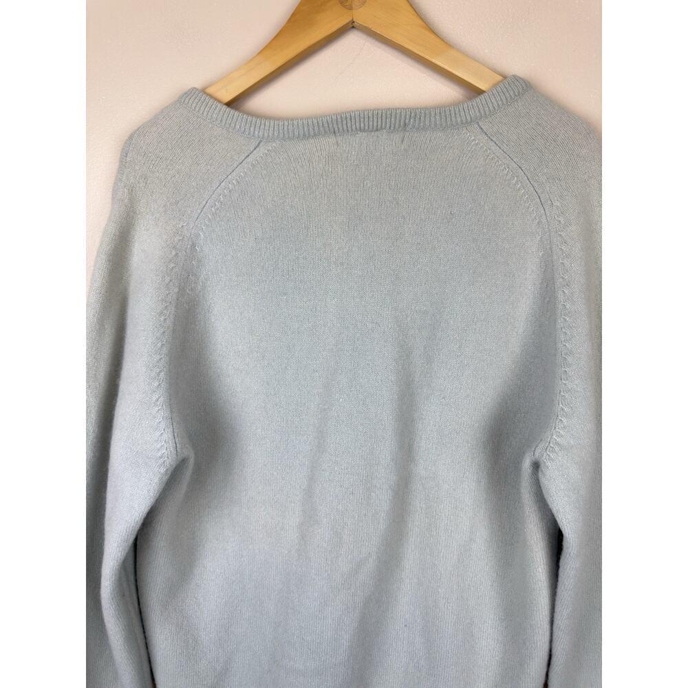 Camela Women’s V-Neck Sweater, Gray-Green, Embroidered Logo, Size 42/L Lambswool - Picture 5 of 10